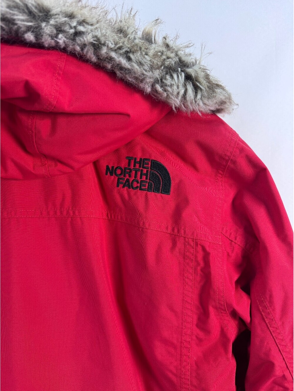 The North Face McMurdo 550 Down HyVent Fur Hood Parka Red Men's Small Gorpcore - Picture 11 of 14
